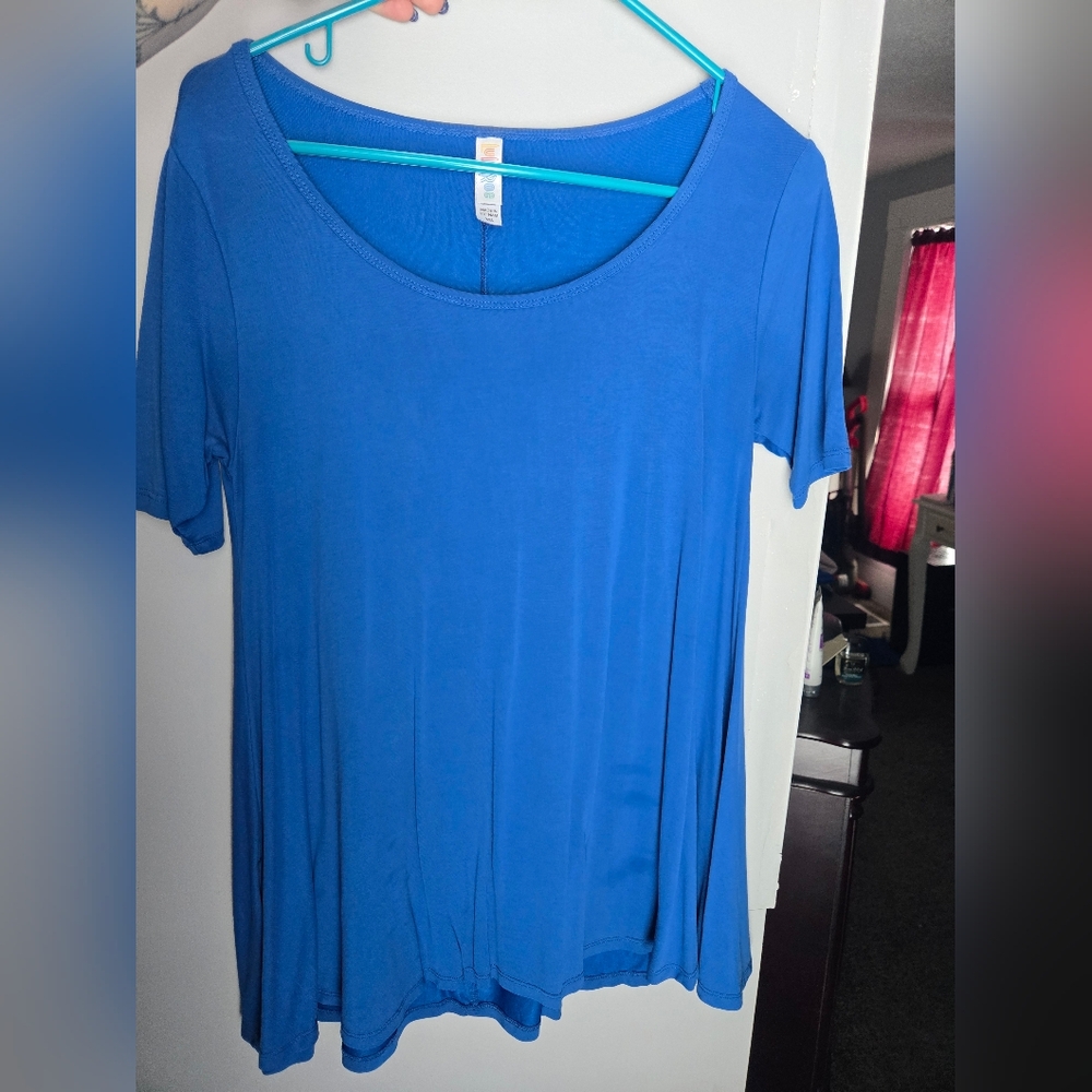 LuLaRoe Royal Blue Short Sleeve Top